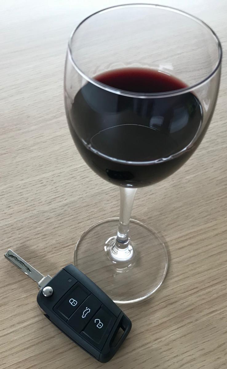 dronkenschap dronken alcohol intoxicatie gedronken rijbewijs kwijt ingetrokken boete